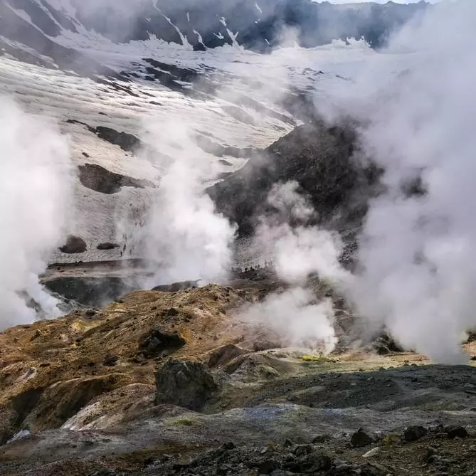 mutnovsky volcano