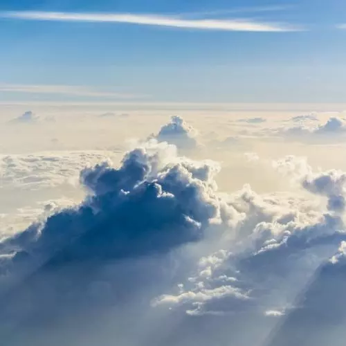 stratosphere clouds